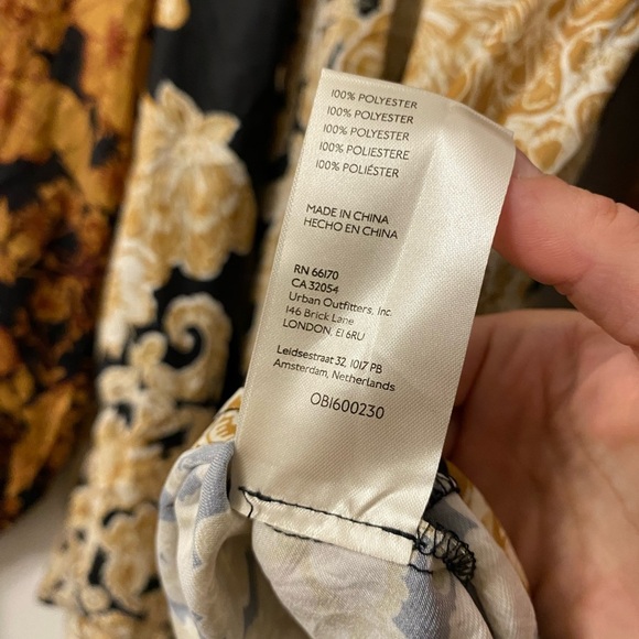 Free People Rhythm In The Night Tunic OB1600230 Satin Printed Ruffles Keyhole - Picture 7 of 11